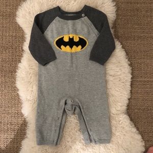 GAP / Junk Food Batman onsie